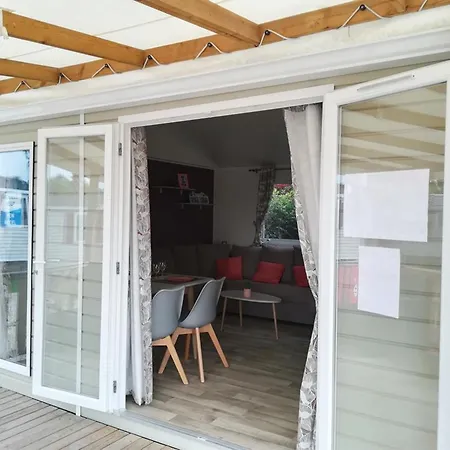 Mobile For Les Rives De Campsite Condrieu